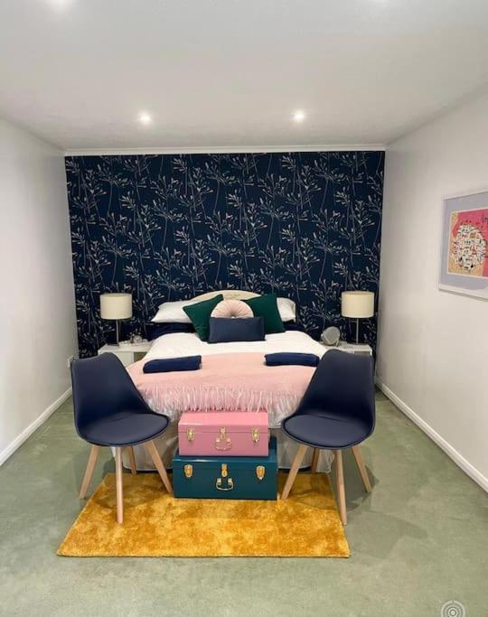 Centre Of Town House 3 Bedrooms Sleeps 5 And Infant Free Onsite Parking 2 Cars King's Lynn Eksteriør bilde